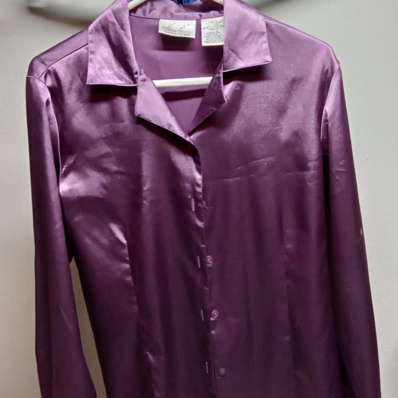 2 Kathy Lee Collection Silk Blouses - Picture 1 of 9